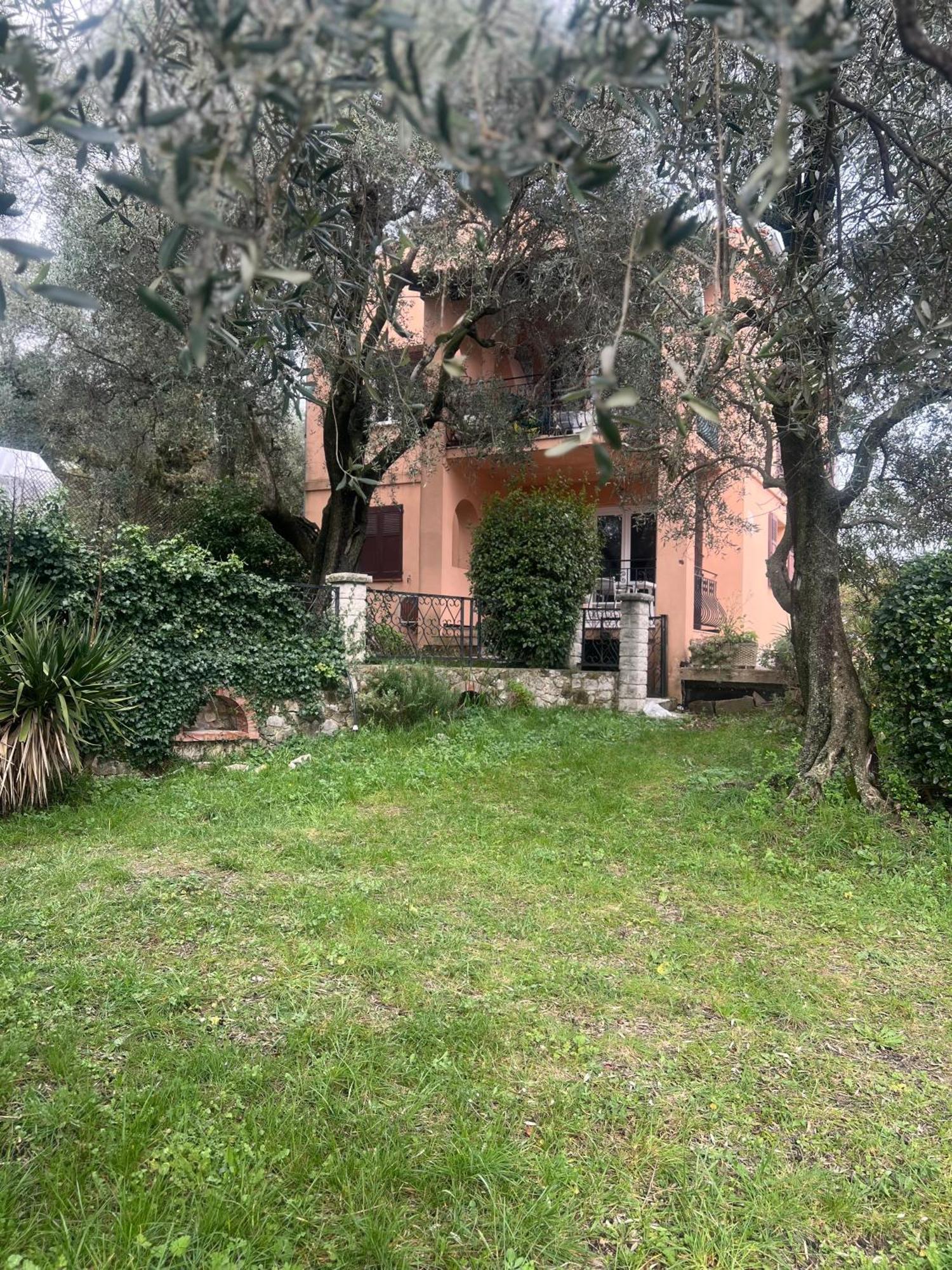 Bas De Villa Vue Mer Eze Village Èze Exterior foto